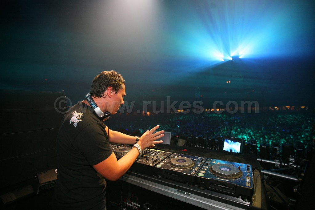 tiesto 038
